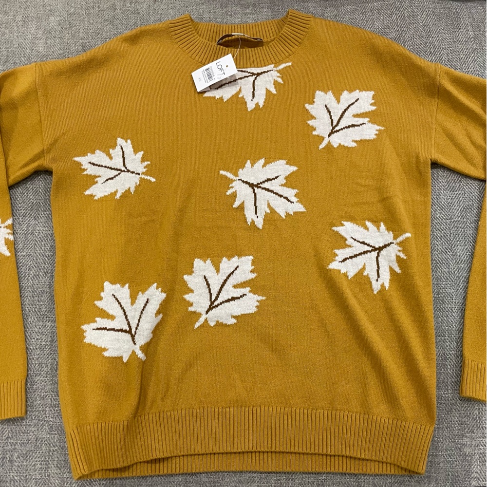 XS Gold LOFT Sweater - New With Tags
